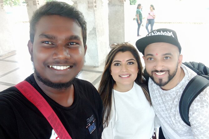 Negombo Express Food Tour with 7+ Tastings - What the private tuk tuk format changes