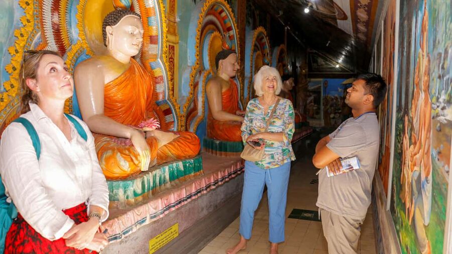 Negombo: private half day city tour with hotel transfers - Three religious traditions in one coastal route