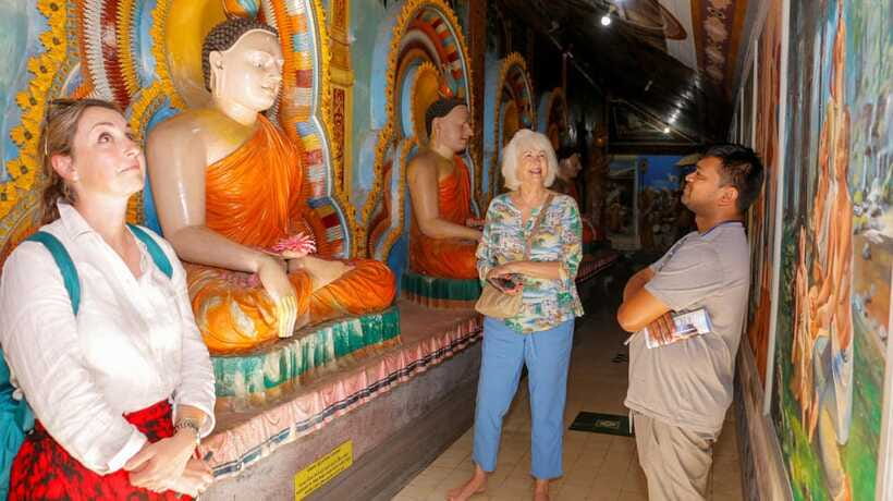 Negombo: private half day city tour with hotel transfers - What Tharaka adds to the experience