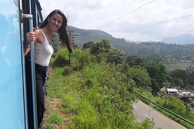 Nuwaraeliya (Nanuoya) to Ella Reserved Train Tickets - What you see after leaving Nanuoya