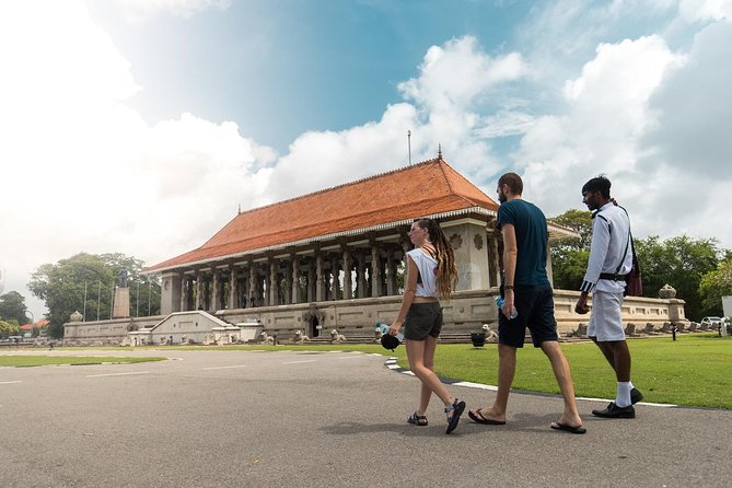 Original Tuk Tuk Safari Afternoon Tour - Why a tuk tuk is the right way to see Colombo