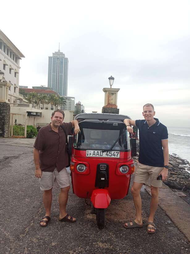 Personal Guided Colombo City Tour by Tuk Tuk - All Inclusive - Seeing Colombo from the back seat of a tuk tuk