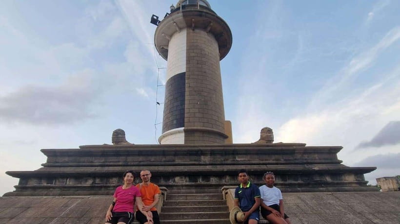Personal Guided Colombo City Tour by Tuk Tuk - All Inclusive - Pettah Market and Colombo Fort