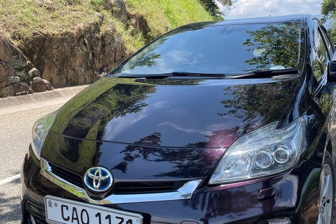 Private Car & English-Speaking Driver – Sri Lanka Island wide - Airport arrival at Colombo or Negombo