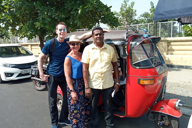 Private City tour in Colombo By tuk tuks or Cars - Galle Face Green by the Indian Ocean