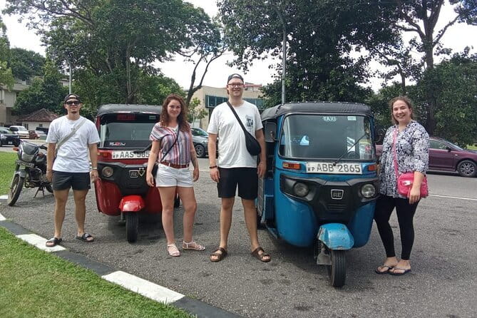 Private Colombo City Tour by Tuk Tuk - Key points at a glance