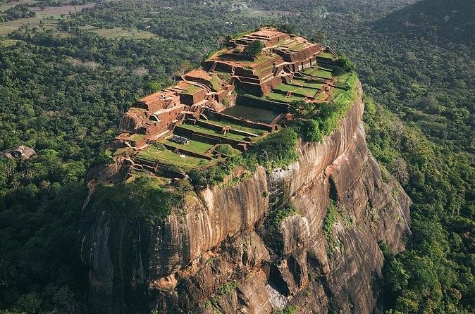 Private day tour to Sigiriya and Dambulla from Colombo - What the private format really adds