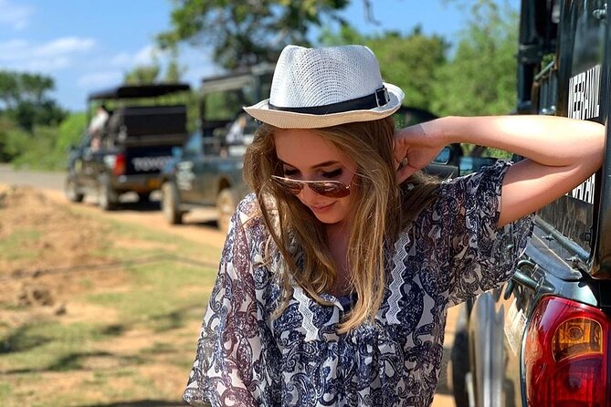 Private Tour in Sri Lanka 4 Day - Climbing Sigiriya Lion Rock in the afternoon