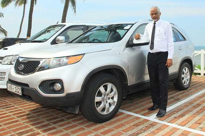 Private Transfer to Negombo from Airport - The arrivals pickup keeps the first ten minutes simple