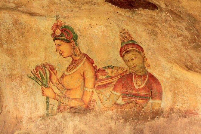 Sigiriya Day Tour from Colombo or Negombo by Private Car / Van - Sigiriya Rock Fortress: the centerpiece of the day
