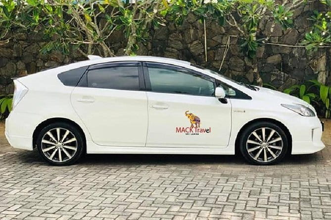 Sri Lanka Car and Driver Hire - Private Driver and Chauffeur - What a short transfer looks like
