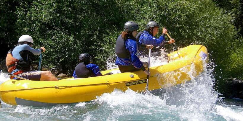 Sri Lanka Nature, culture, history and wildlife in 4 days - Day four: rainforest walking and Kitulgala rafting