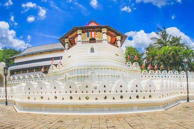 Sri Lanka Tour 06 Nights 07 Days with Hotels & Transport - What $687 buys you over seven days