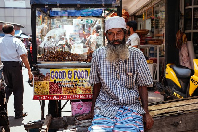 The 10 Tastings of Colombo With Locals: Private Street Food Tour - Pickled fruit and cassava chips near the Red Mosque