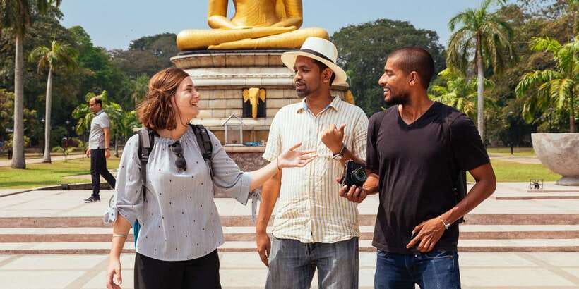 The True Essence of Colombo:Private Highlights & Hidden Gems - Hoppers, vegetable roti, and an easy food introduction