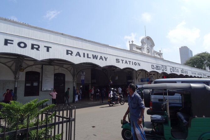 Train from Colombo to Kandy - Why this train ride makes sense for Colombo to Kandy