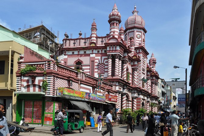 Tuk It Easy Colombo - Market lanes, shopping districts, and rooftop views