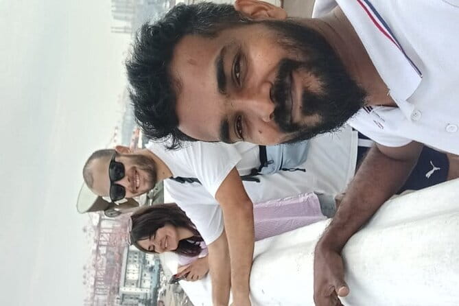 Tuk tuk colombo Sightseeing tour - Starting with Gangaramaya Temple